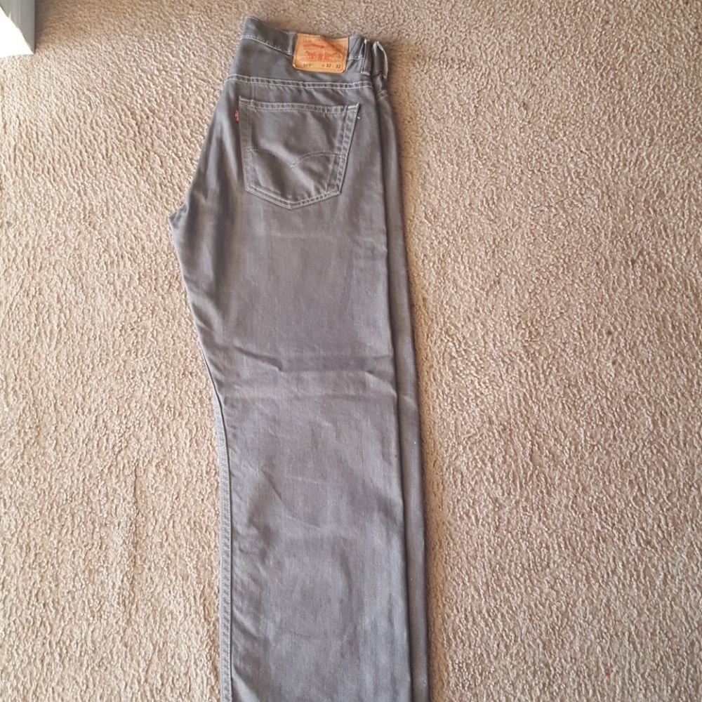 Levi Jeans (barely worn)